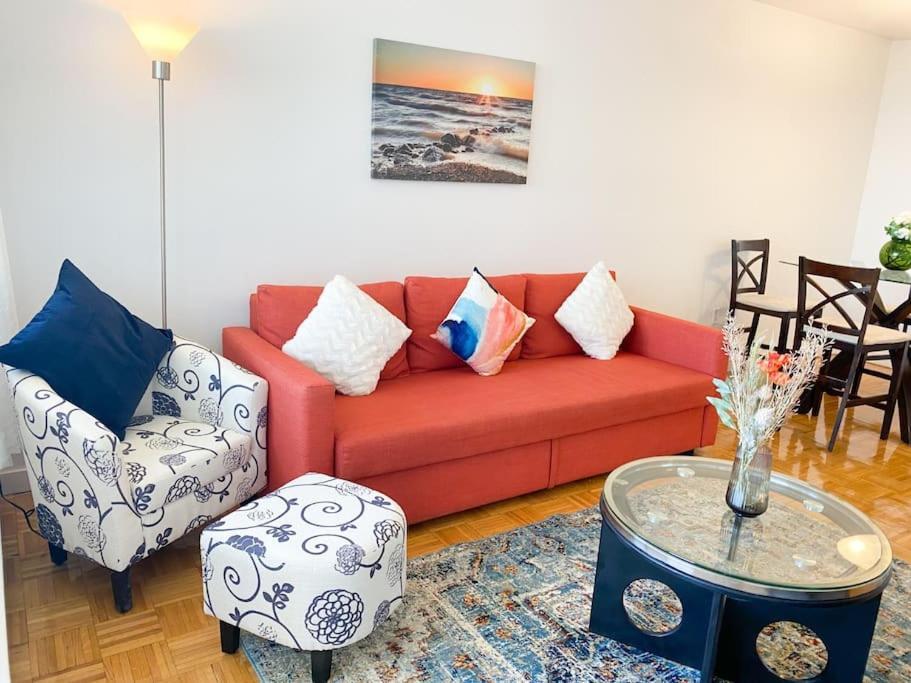 Stylish 1 Bedroom Apartment In Toronto Esterno foto
